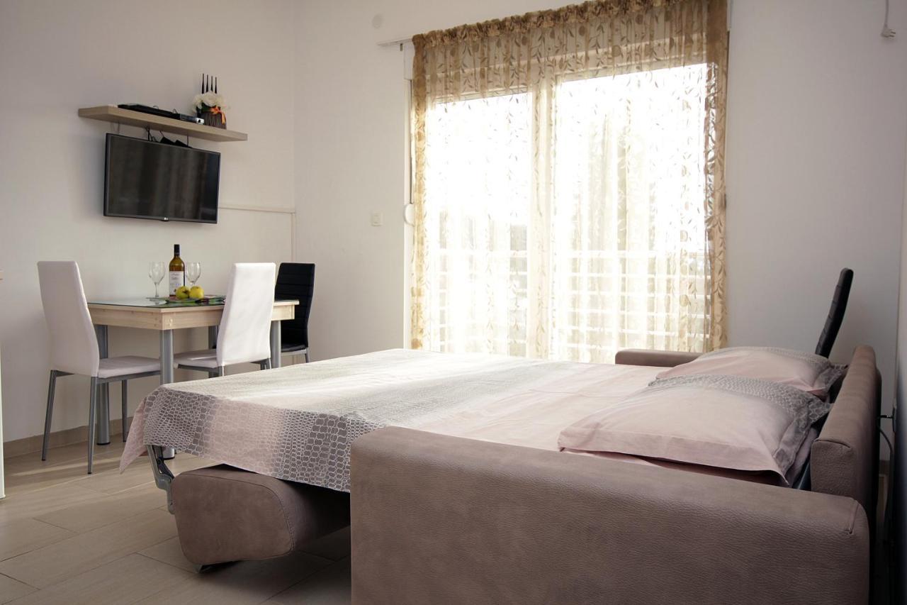 Apartments Residence Dj Petrovac المظهر الخارجي الصورة
