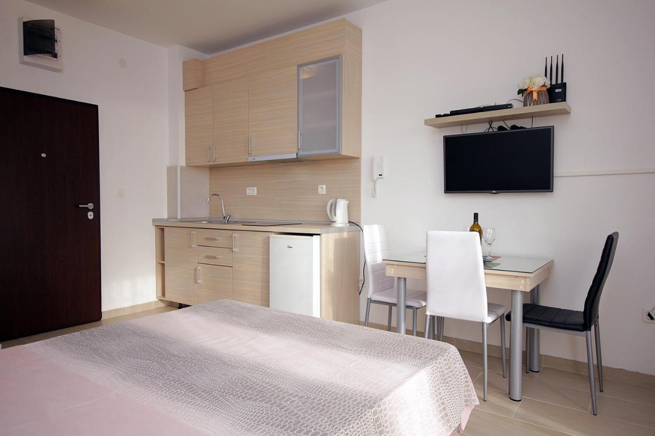 Apartments Residence Dj Petrovac المظهر الخارجي الصورة