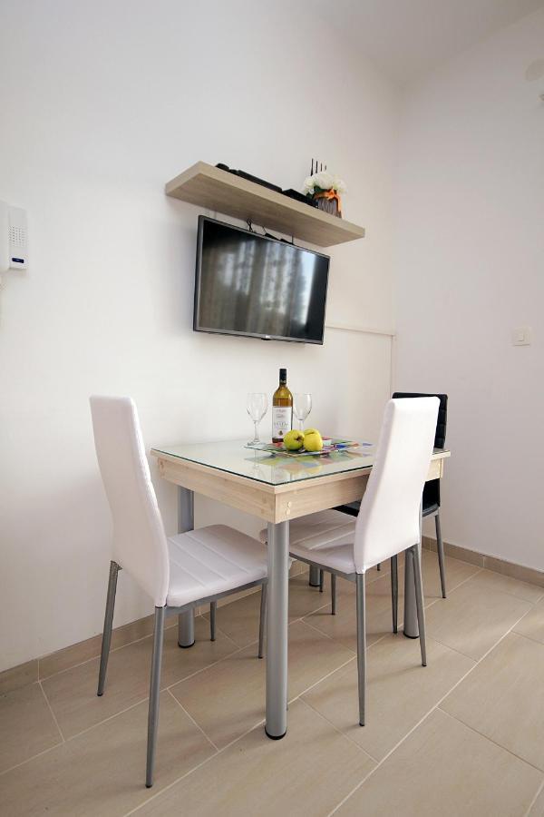 Apartments Residence Dj Petrovac المظهر الخارجي الصورة