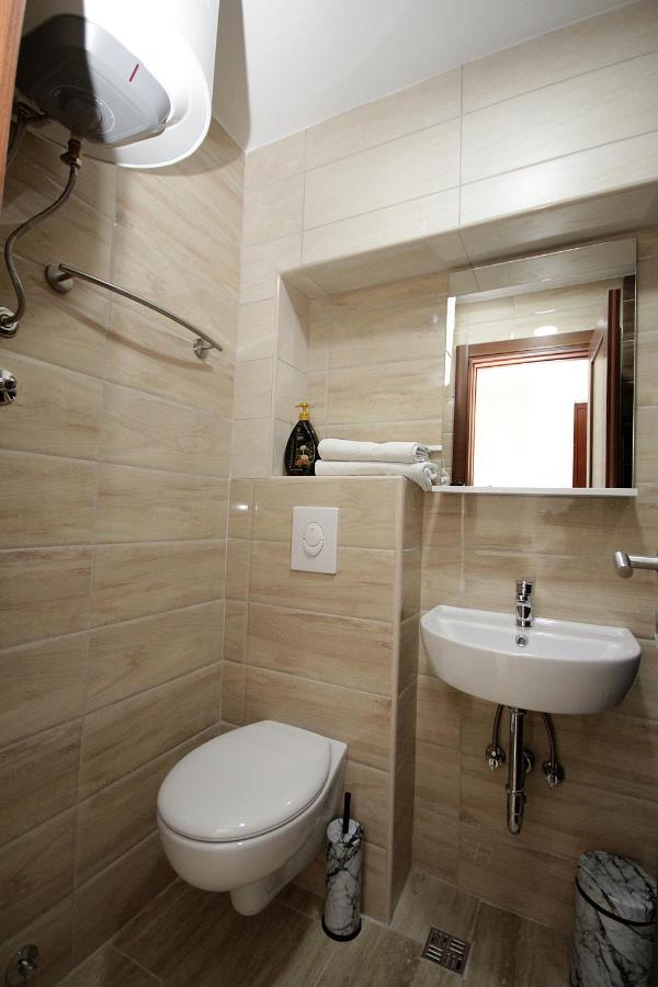 Apartments Residence Dj Petrovac المظهر الخارجي الصورة