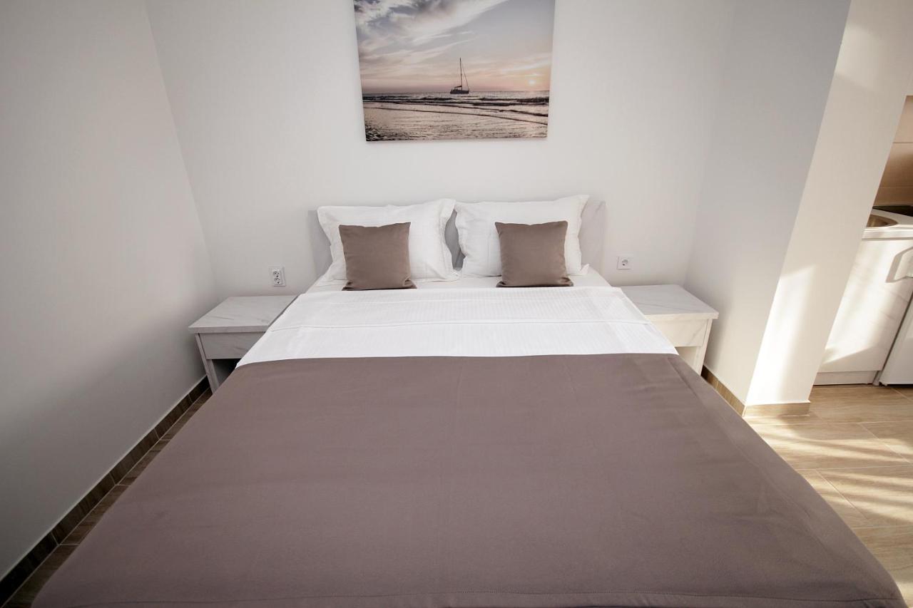 Apartments Residence Dj Petrovac المظهر الخارجي الصورة