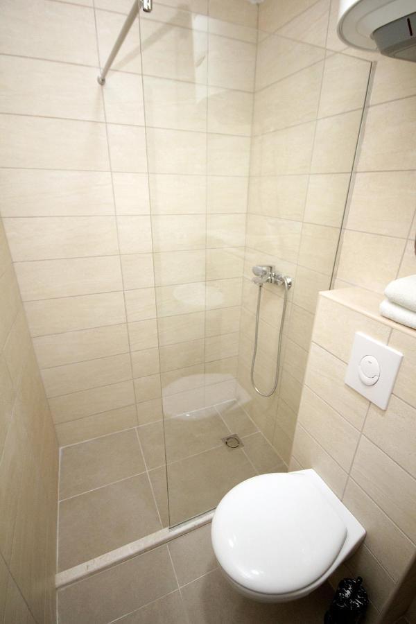 Apartments Residence Dj Petrovac المظهر الخارجي الصورة