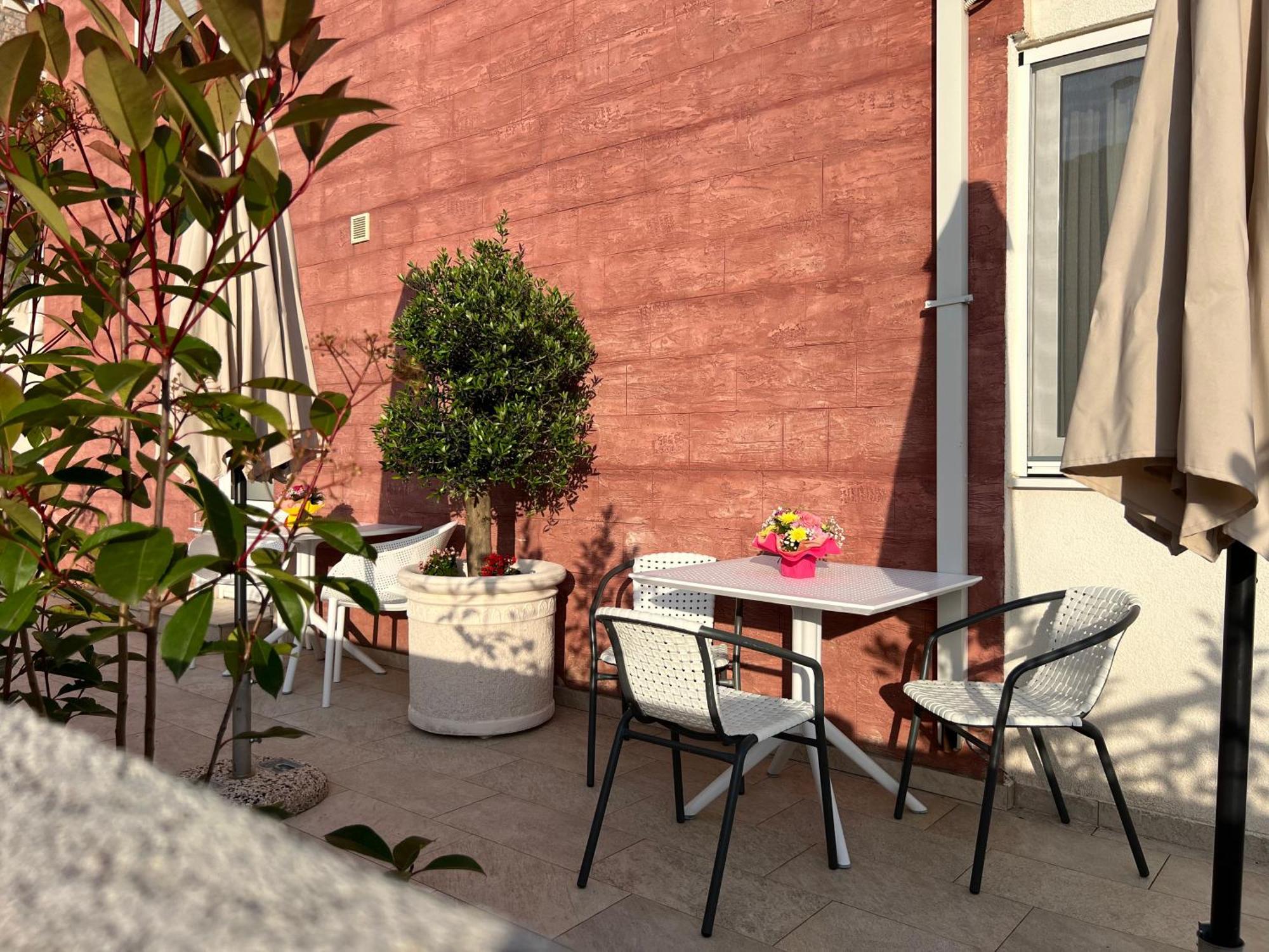Apartments Residence Dj Petrovac المظهر الخارجي الصورة