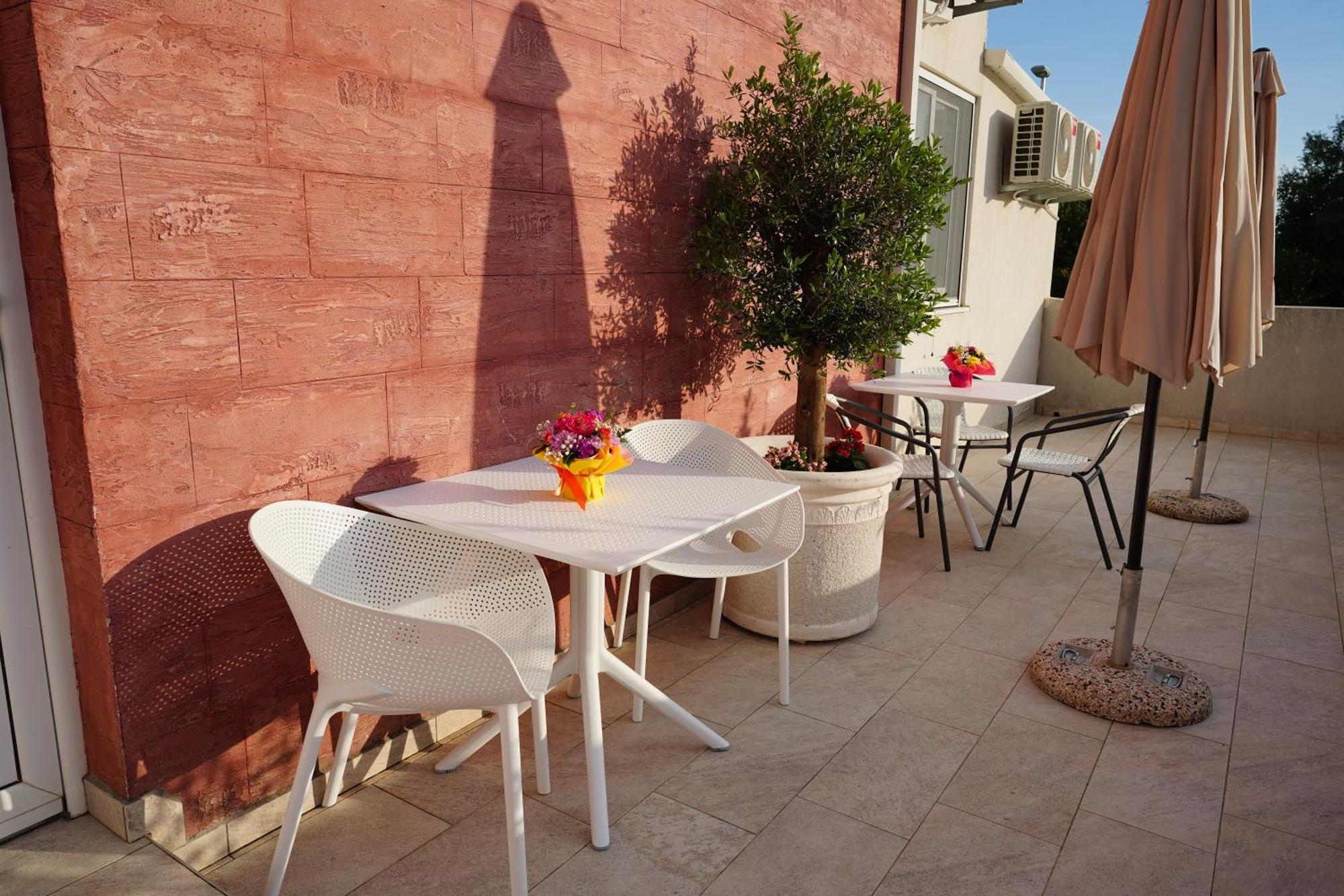 Apartments Residence Dj Petrovac المظهر الخارجي الصورة