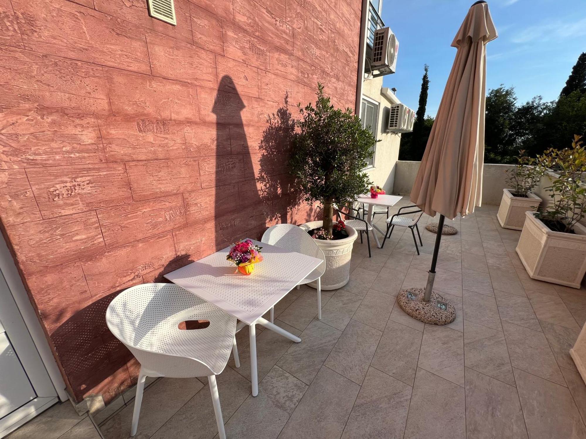Apartments Residence Dj Petrovac المظهر الخارجي الصورة